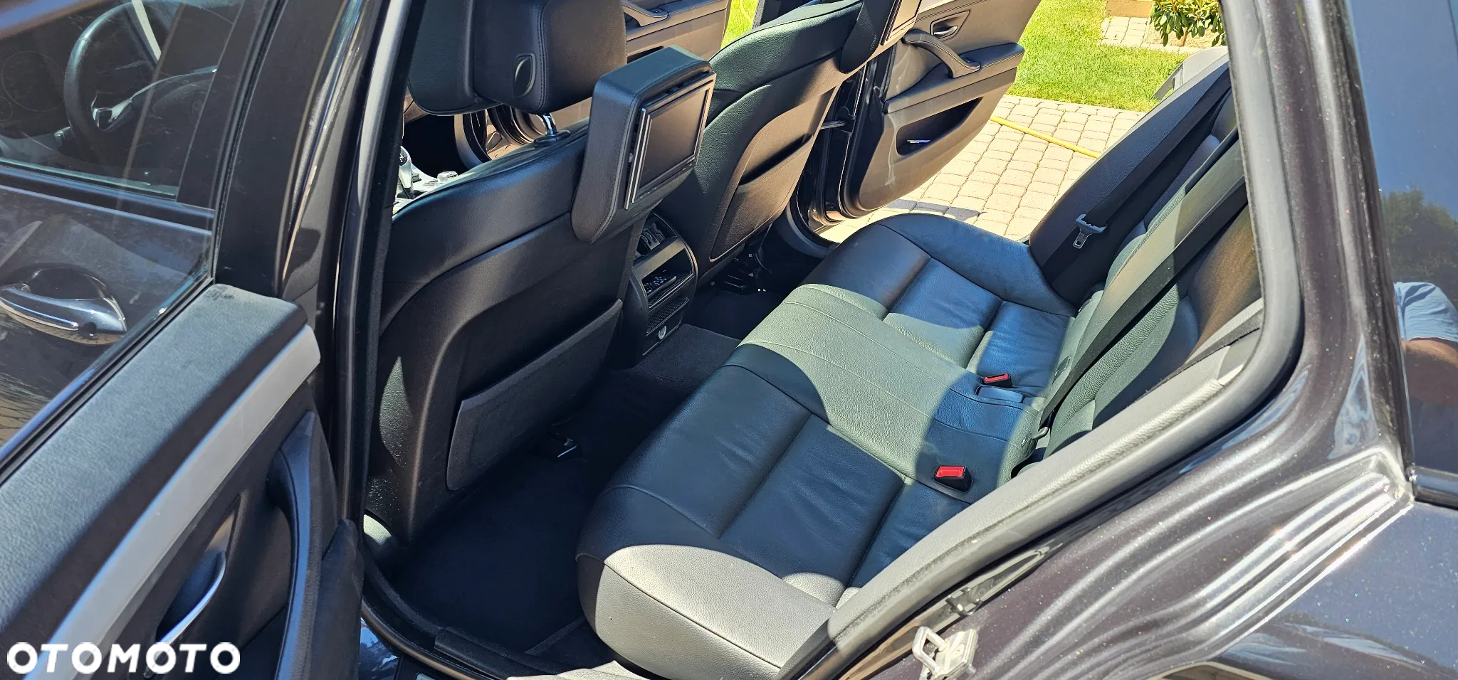 BMW Seria 5 520d Touring - 15