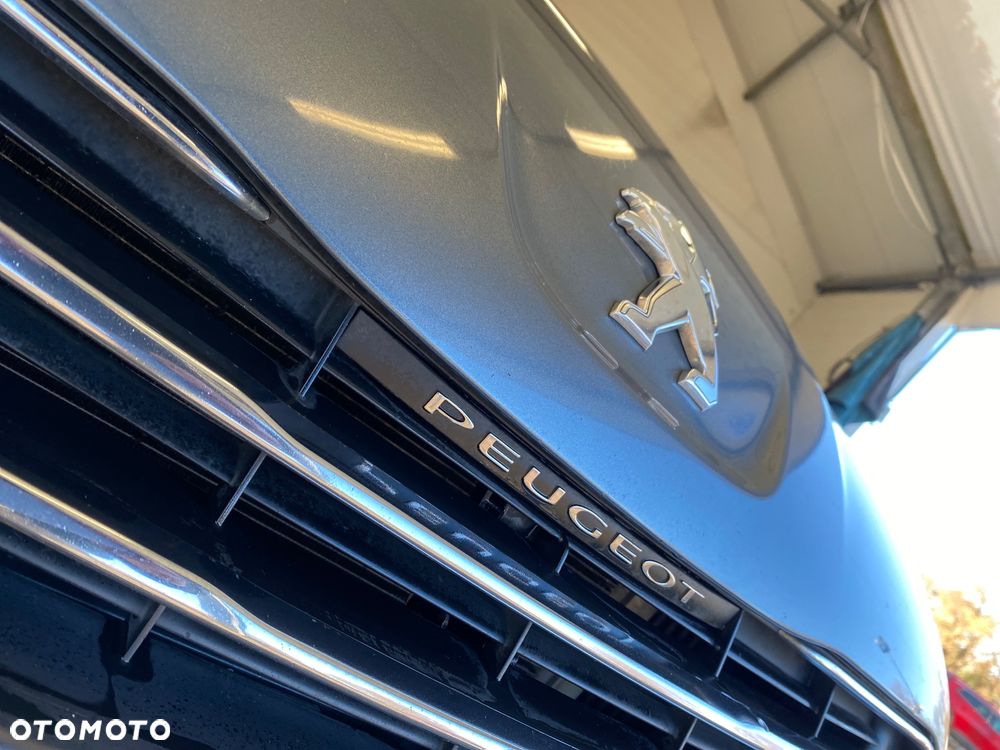 Peugeot 508 2.0 HDi Allure - 17