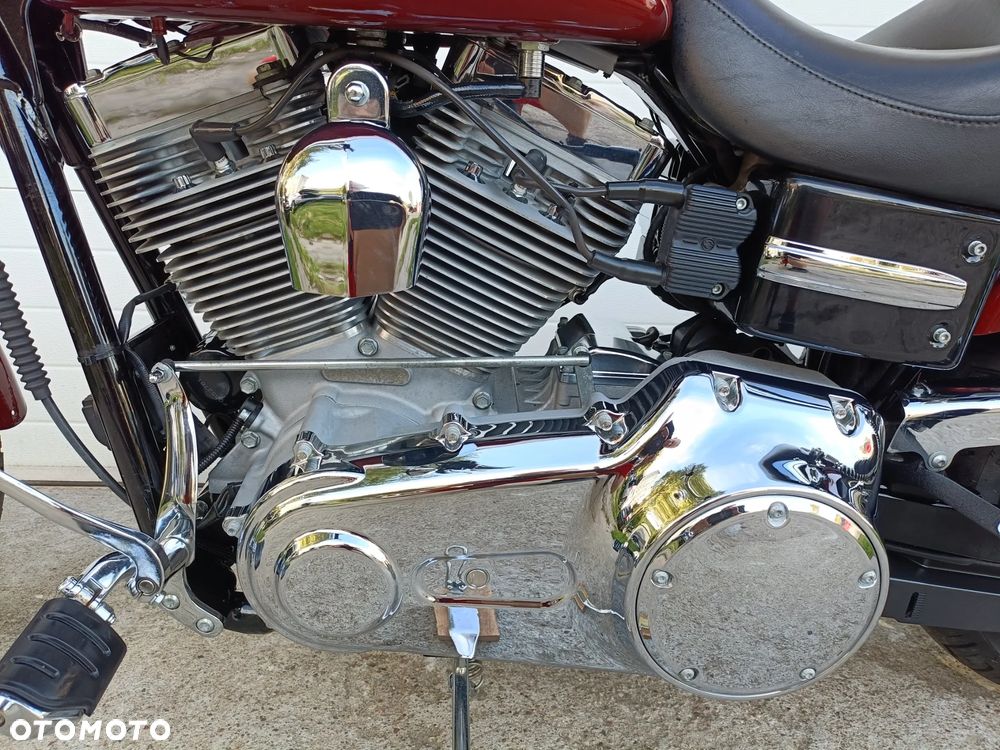 Harley-Davidson Dyna Super Glide - 30