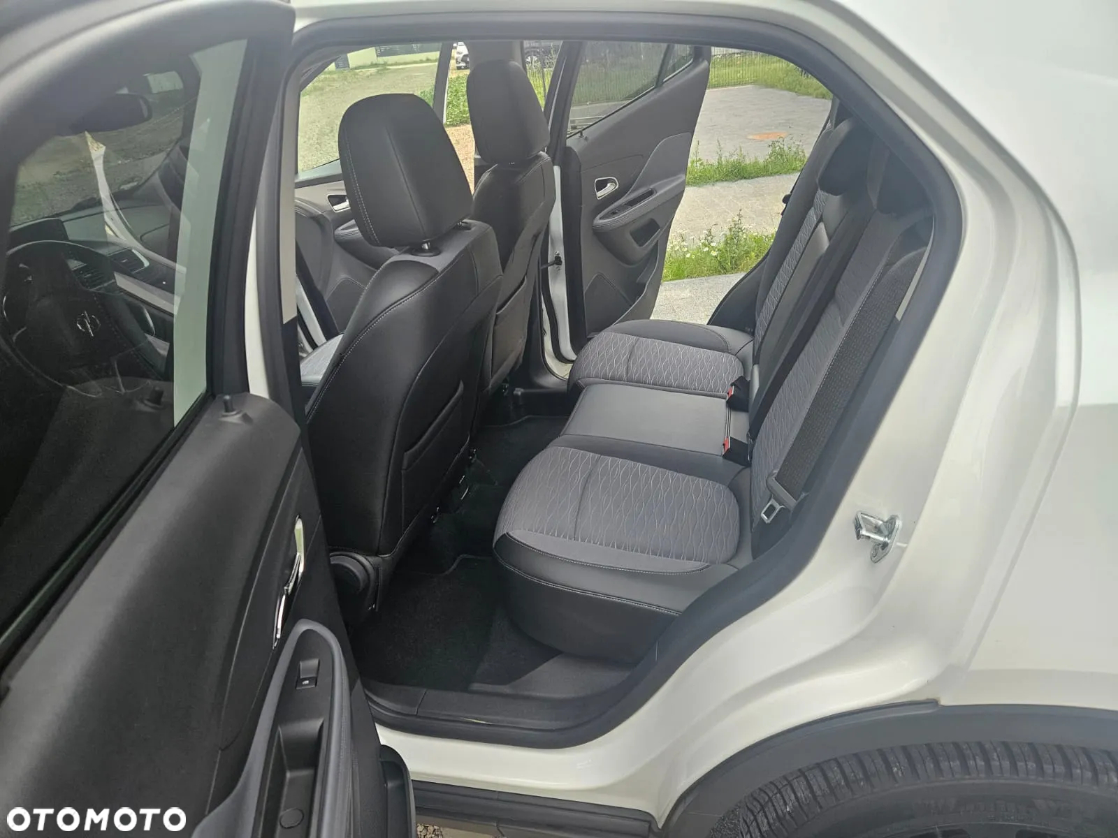 Opel Mokka 1.4 Turbo ecoFLEX Start/Stop Color Innovation - 12