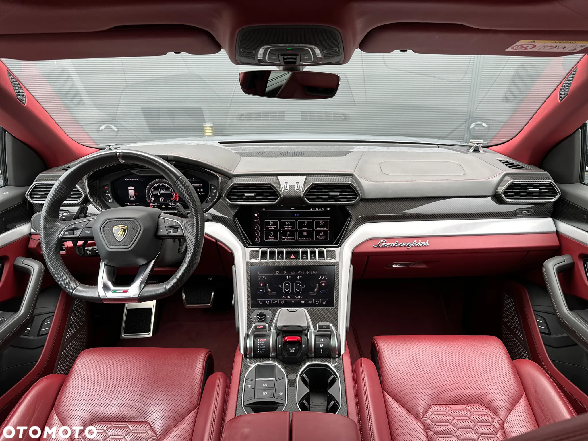 Lamborghini Urus - 17