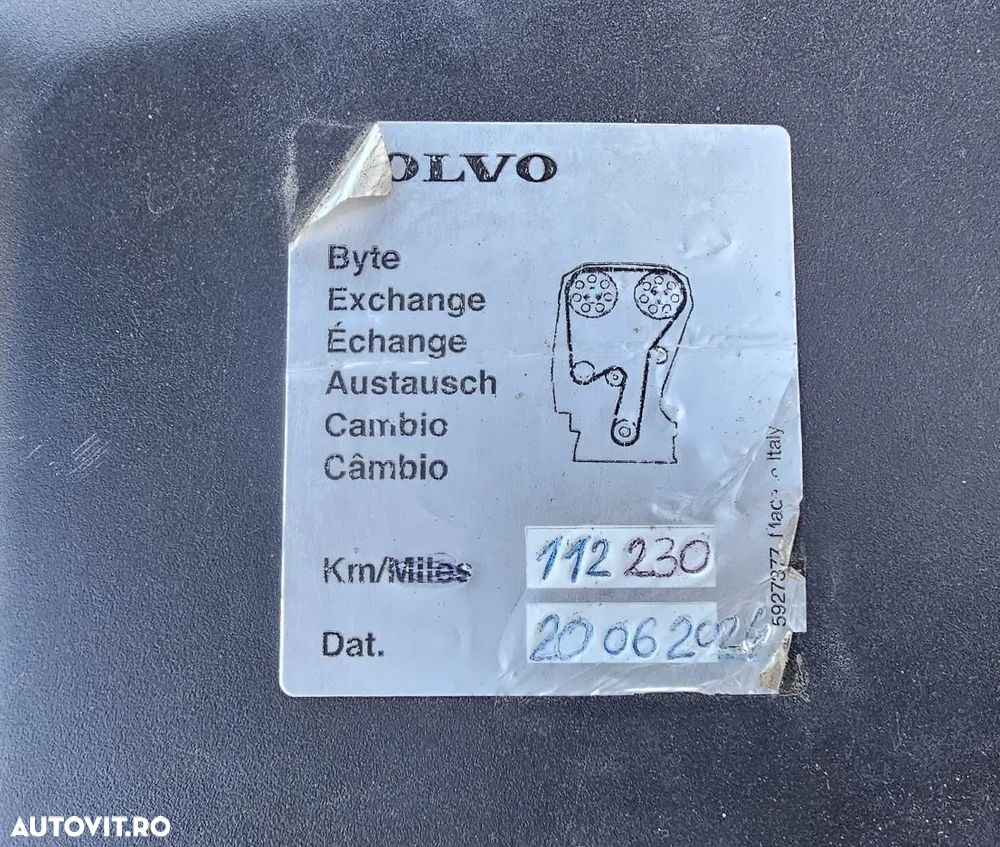 VOLVO XC40 2020 — imagine 17