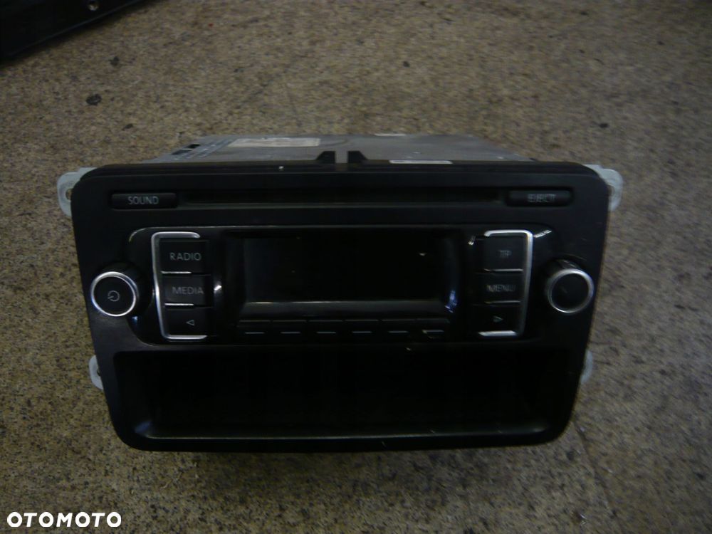 radio cd 5k0035156a vw touran golf vi - 1