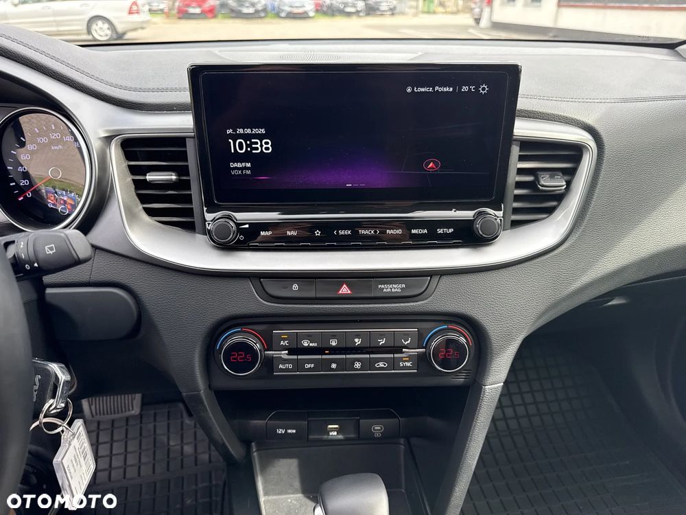 Kia Ceed 1.5 T-GDI M DCT - 22