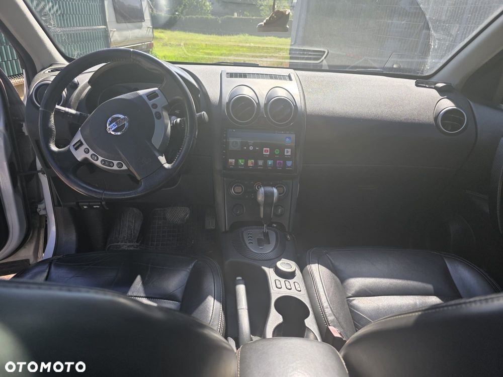 Nissan Qashqai 2.0 dCi 4 x 4 DPF tekna - 9