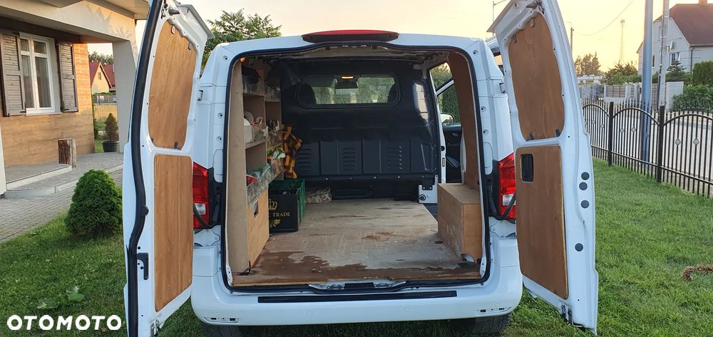 Mercedes-Benz VITO - 8