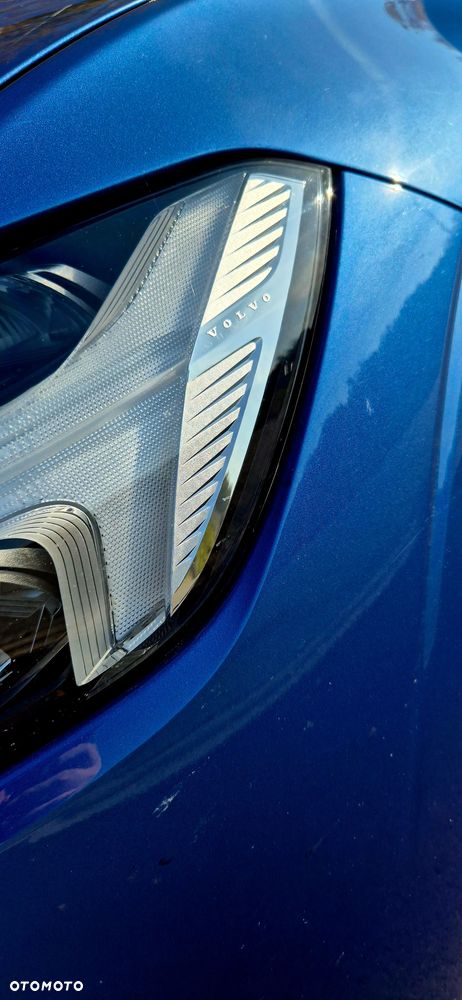 Volvo XC 60 - 4