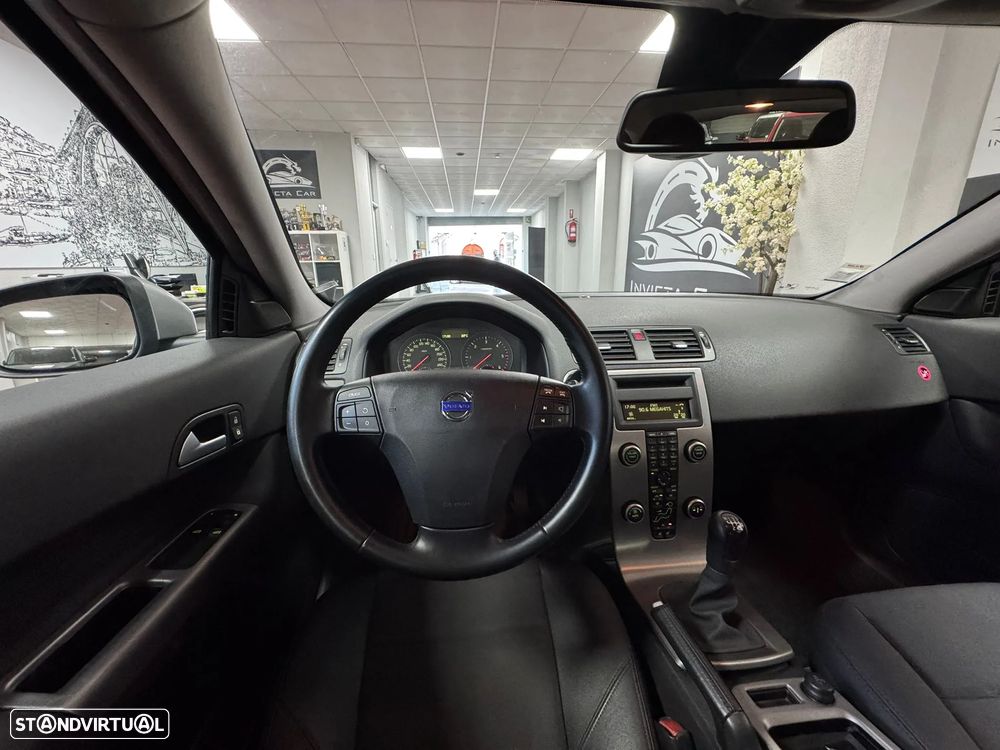 Volvo C30 2.0 D R-Design - 20