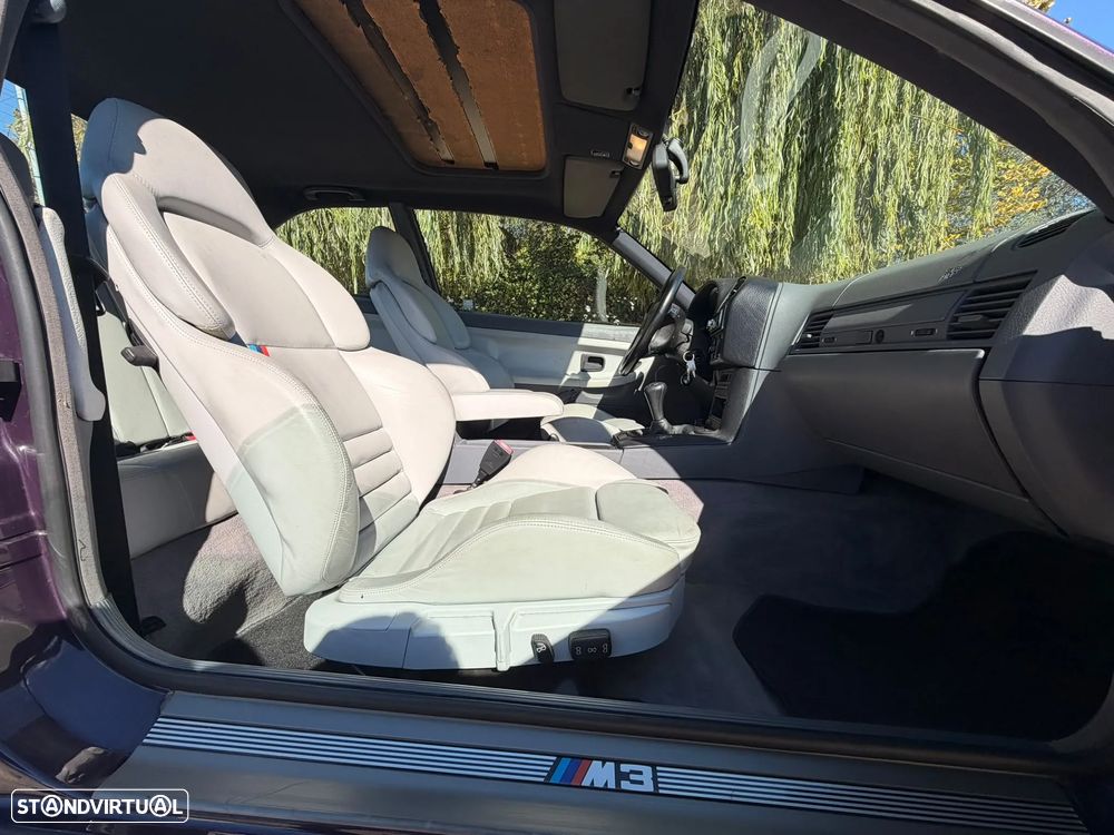 BMW M3 Coupé Exclusive - 17
