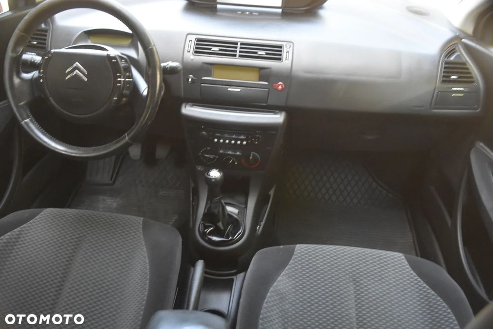 Citroën C4 VTi 120 Style - 6