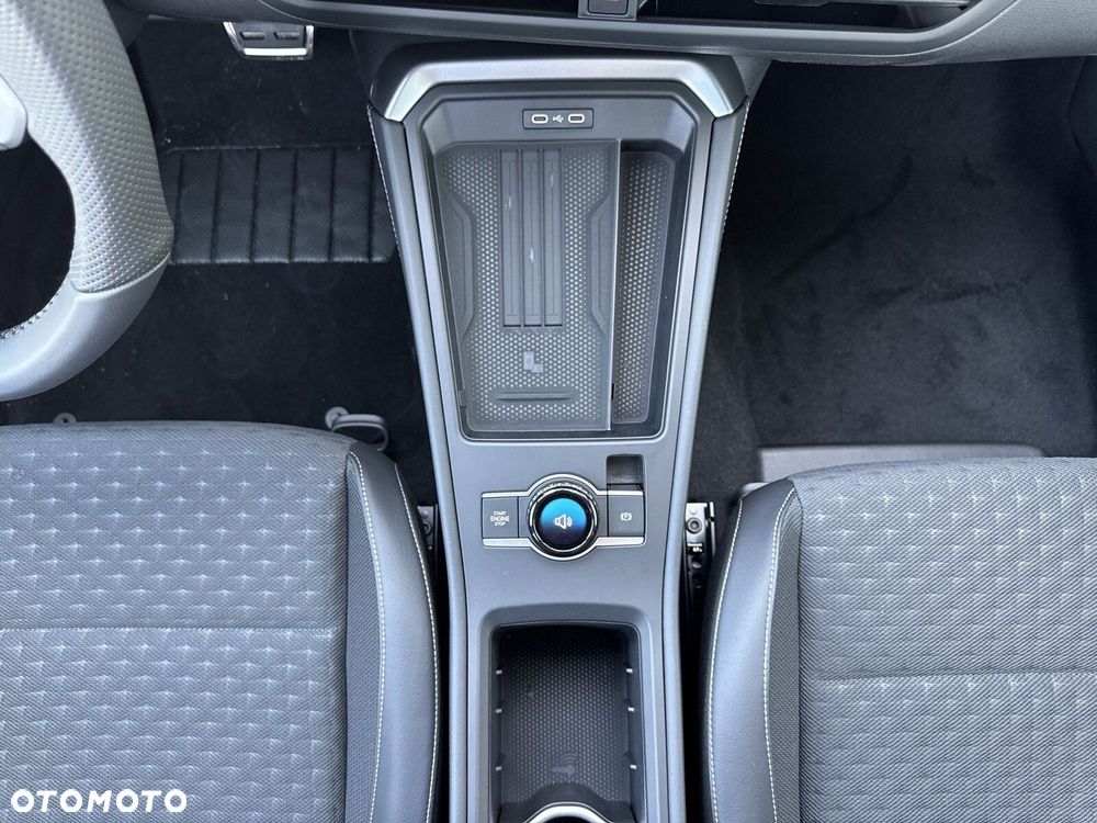 Volkswagen T-Roc - 30