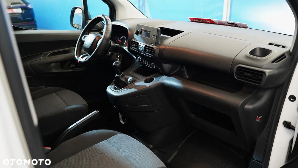 Citroën BERLINGO - 16