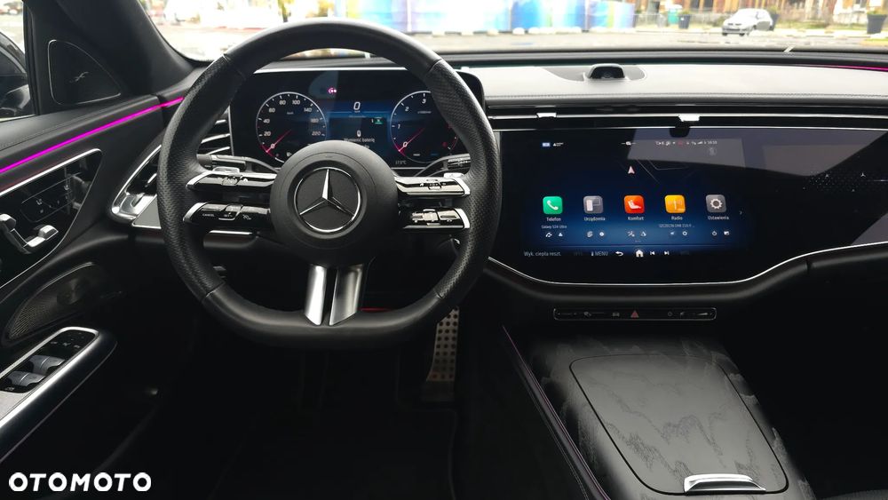 Mercedes-Benz Klasa E 220 d 4-Matic AMG - 31