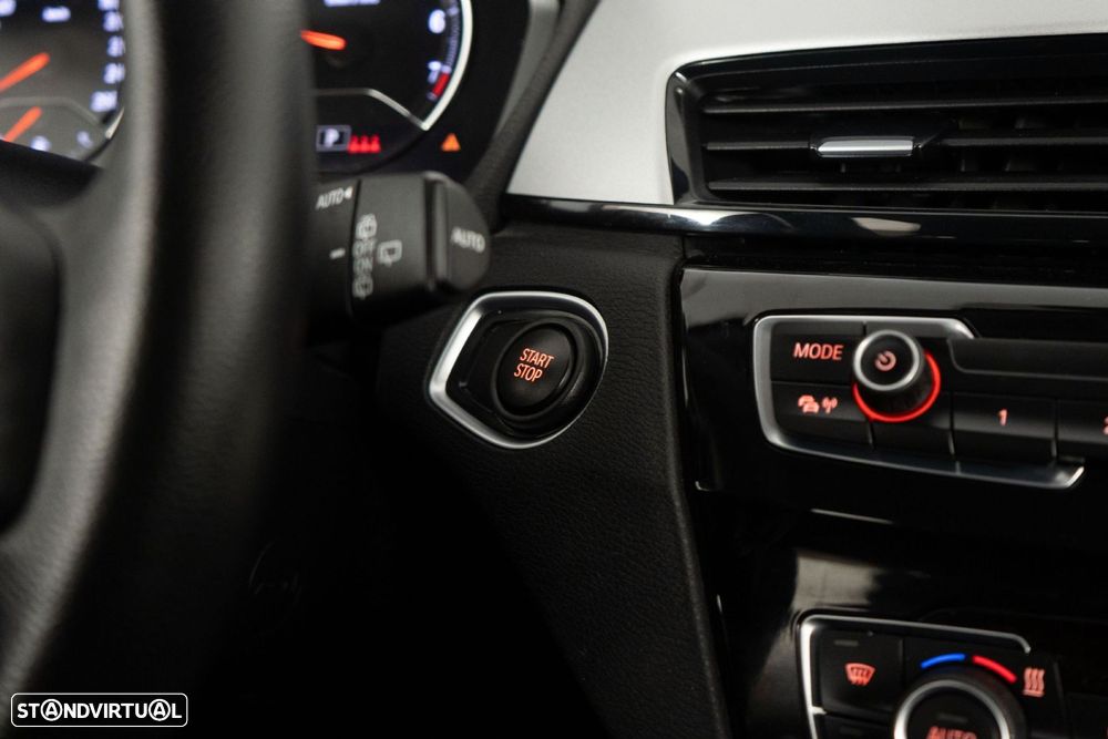 BMW X1 25 e xDrive Corporate Edition - 20