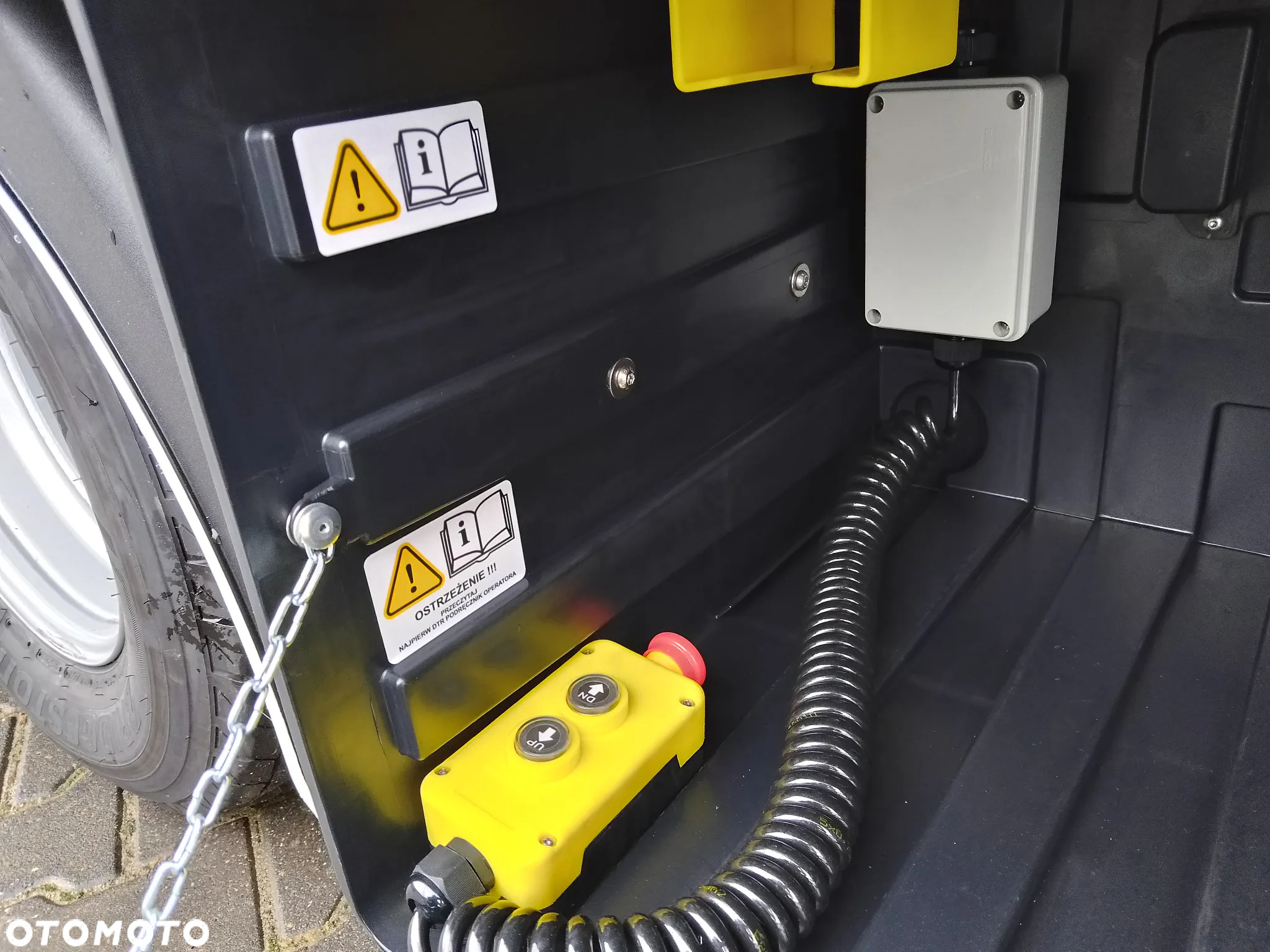 Iveco 70C21A8P DiGiCROSS - 8