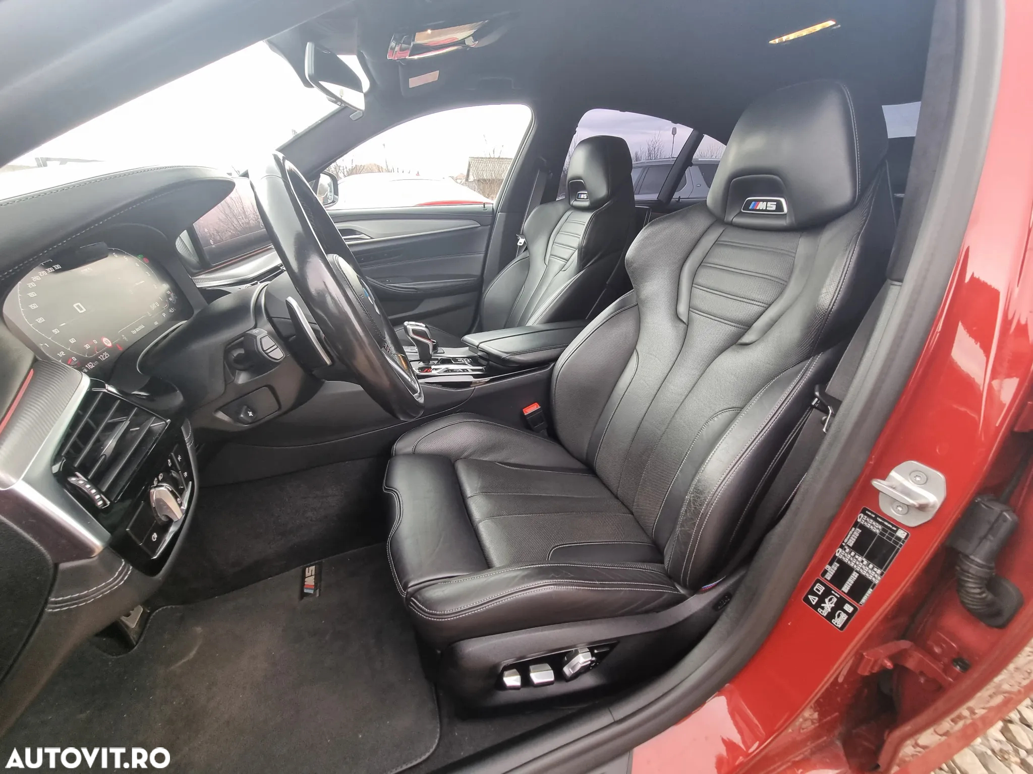 BMW M5 CS AT - 9