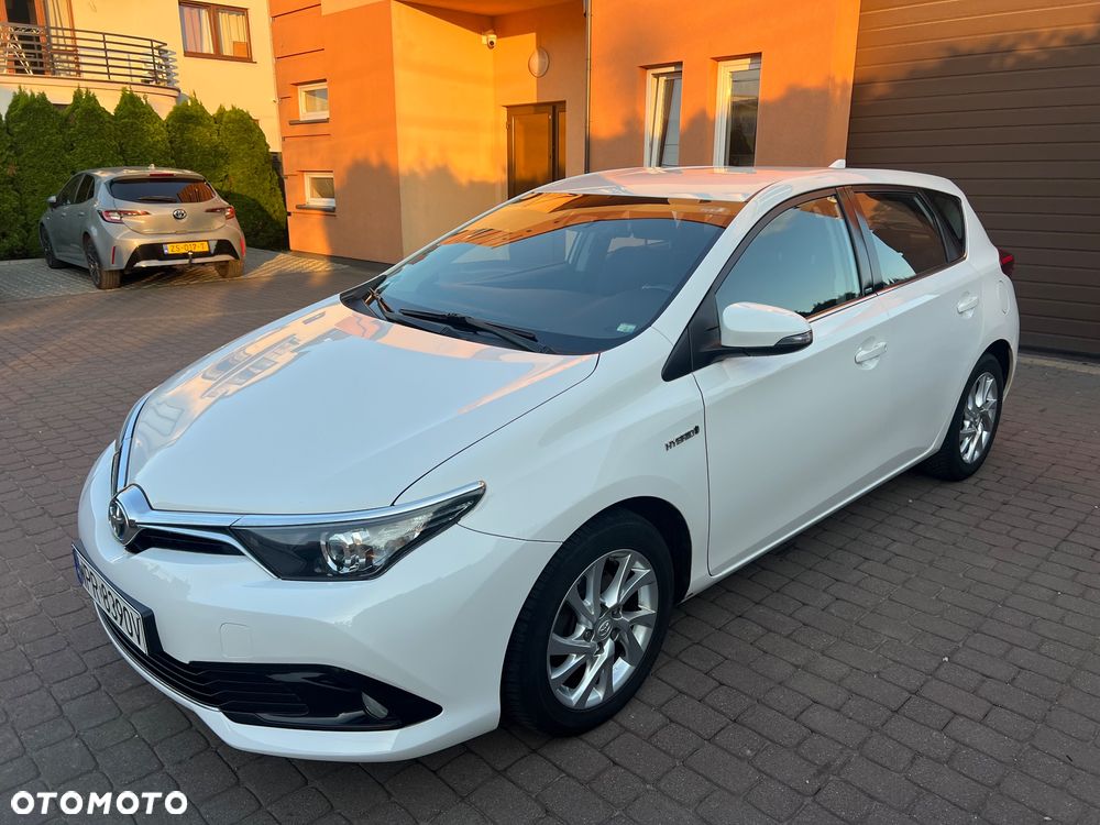 Toyota Auris 1.8 HSD Sol - 15
