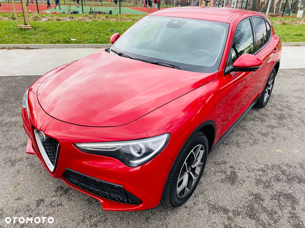 Alfa Romeo Stelvio 2.0 Turbo 16V AT8-Q4 Super