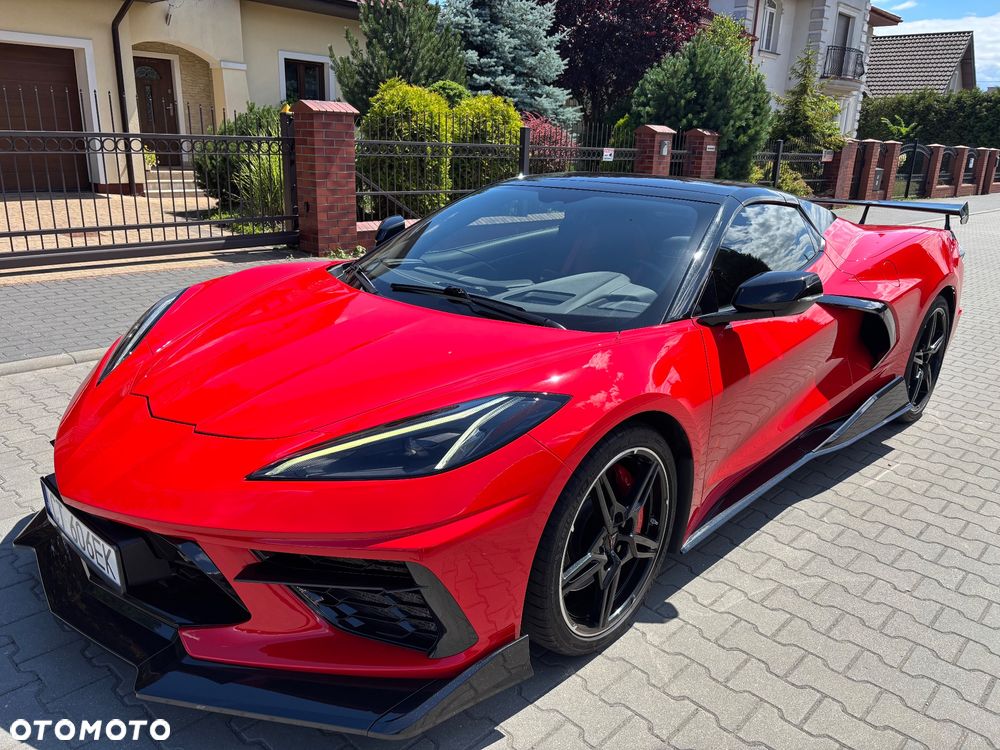 Chevrolet Corvette - 14