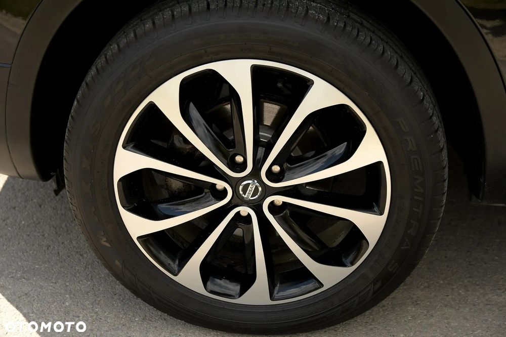 Nissan Qashqai+2 2.0 Tekna - 32