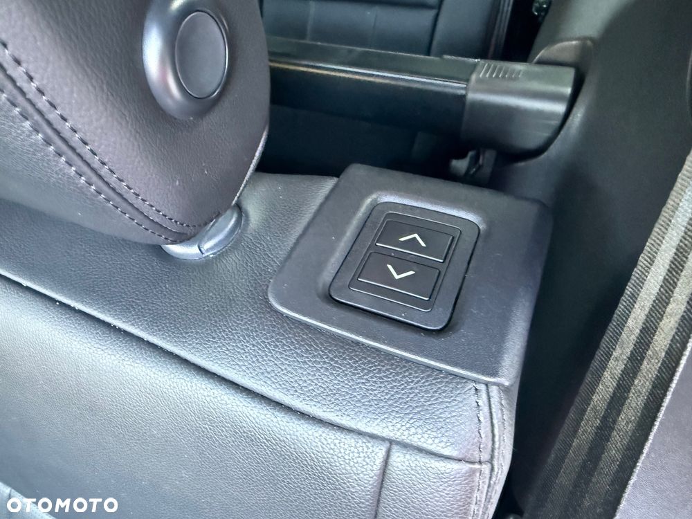 Land Rover Discovery - 9