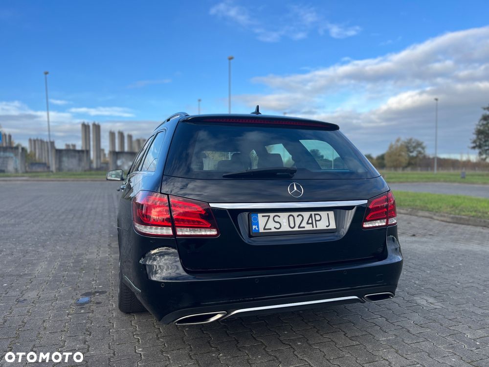 Mercedes-Benz Klasa E 300 BlueTEC 7G-TRONIC - 4