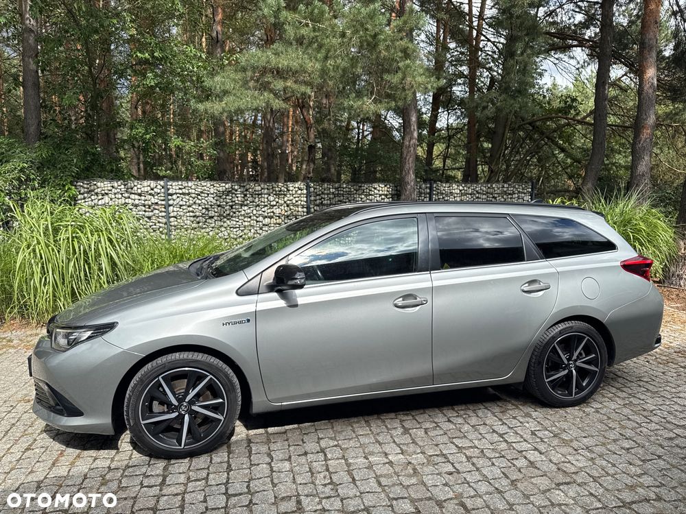 Toyota Auris Hybrid 135 Selection - 3