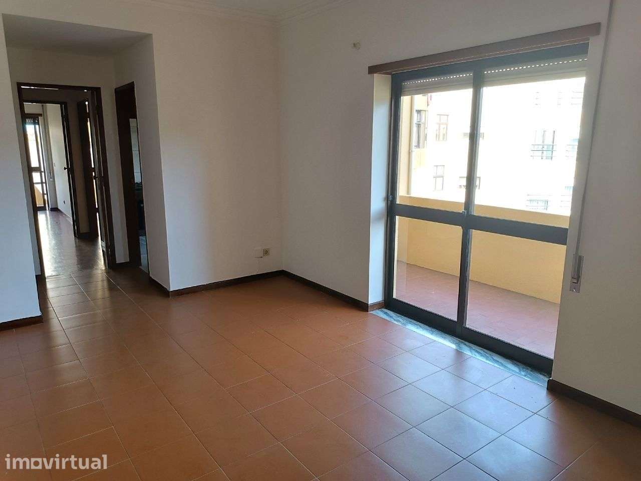 Apartamento T2 em Coimbra (Urb. Arco Pintado) - Grande imagem: 2/11