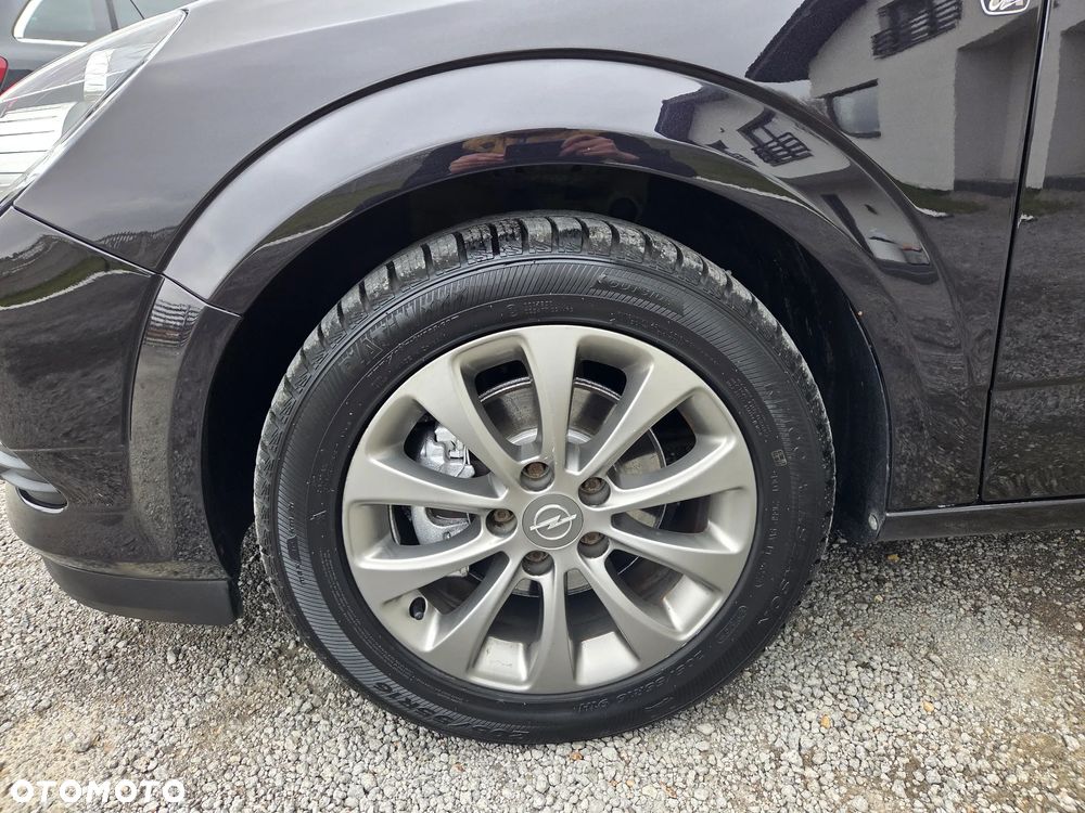 Opel Astra 1.6 Edition 111 Jahre - 22