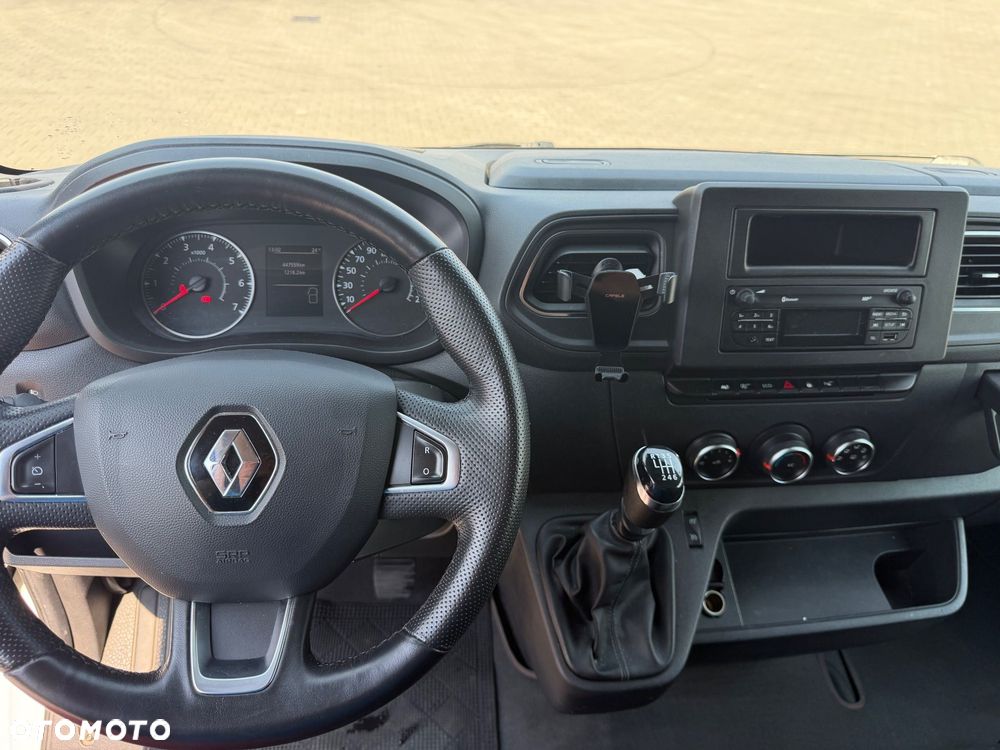 Renault Master - 10