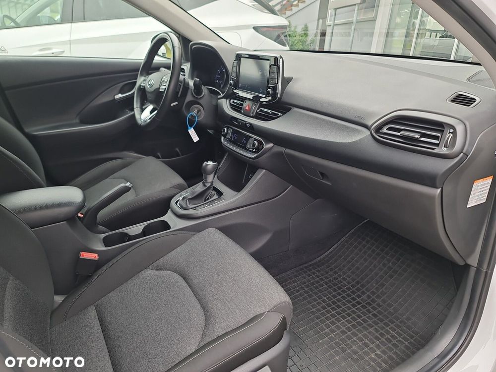 Hyundai i30 1.5 T-GDI 48V Smart DCT - 27