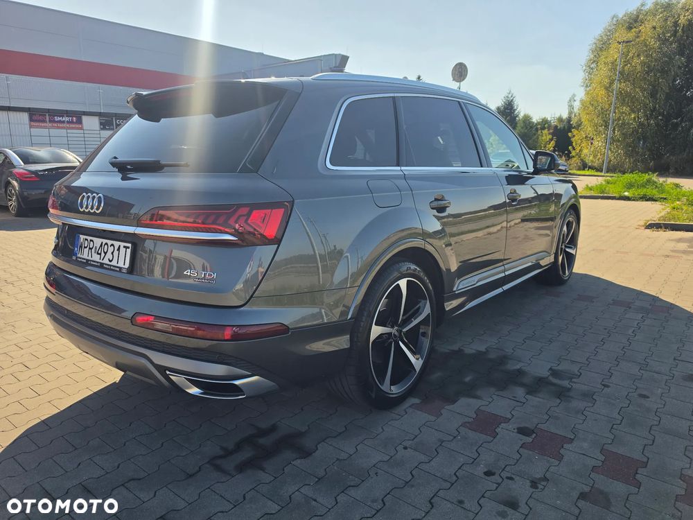 Audi Q7 - 3