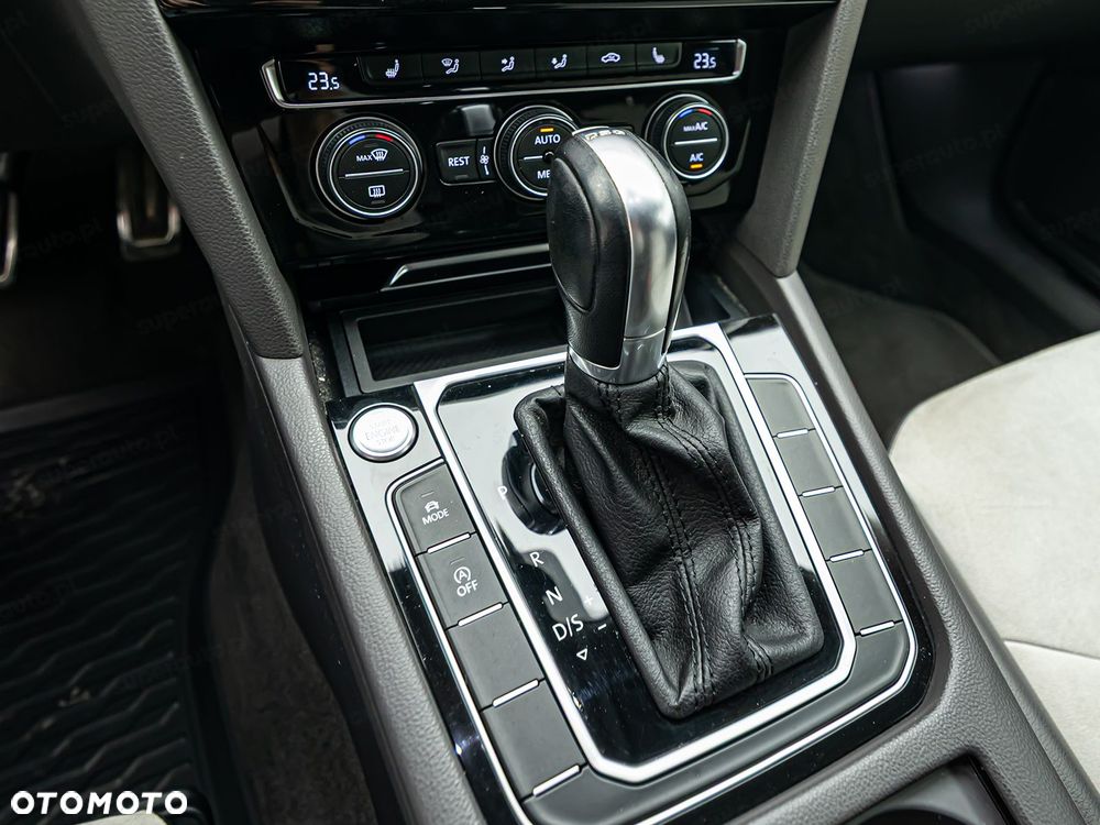 Volkswagen Arteon 2.0 TDI Elegance DSG - 20