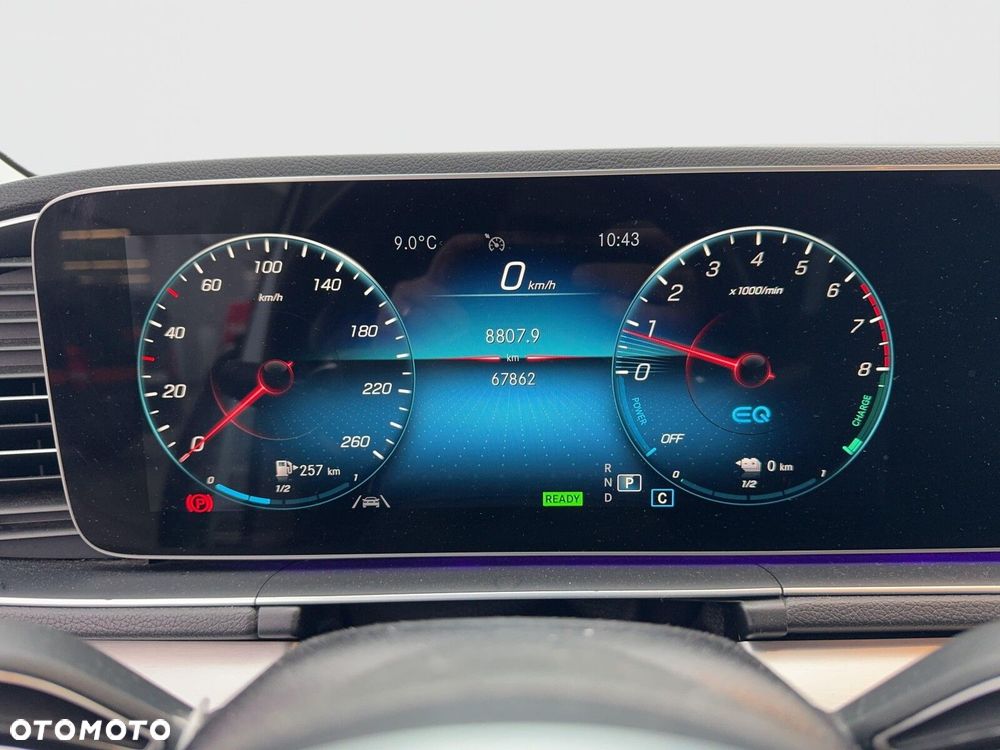 Mercedes-Benz GLE - 13