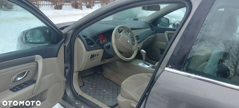 Renault Laguna - 4