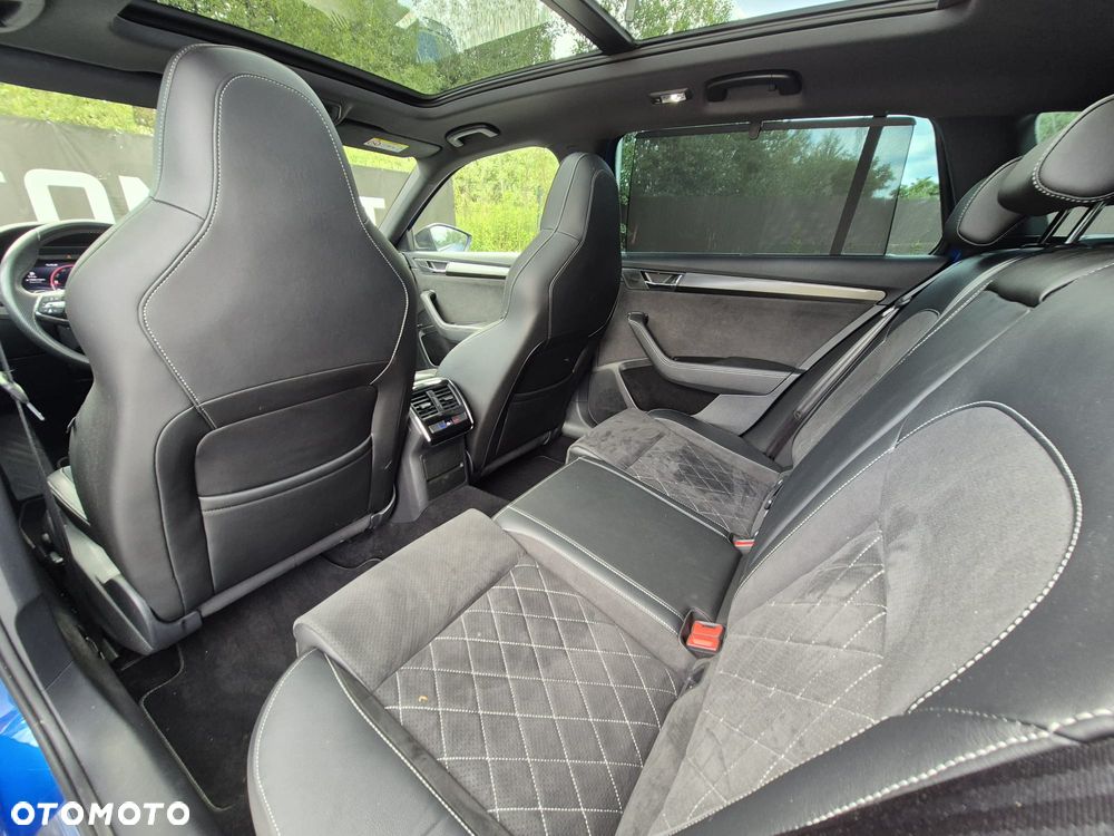 Skoda Superb 2.0 TSI 4x4 Sportline DSG - 26