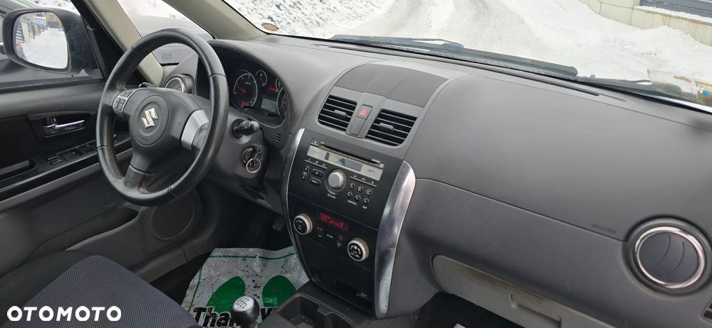 Suzuki SX4 2.0 DDiS 4x4 Style - 26