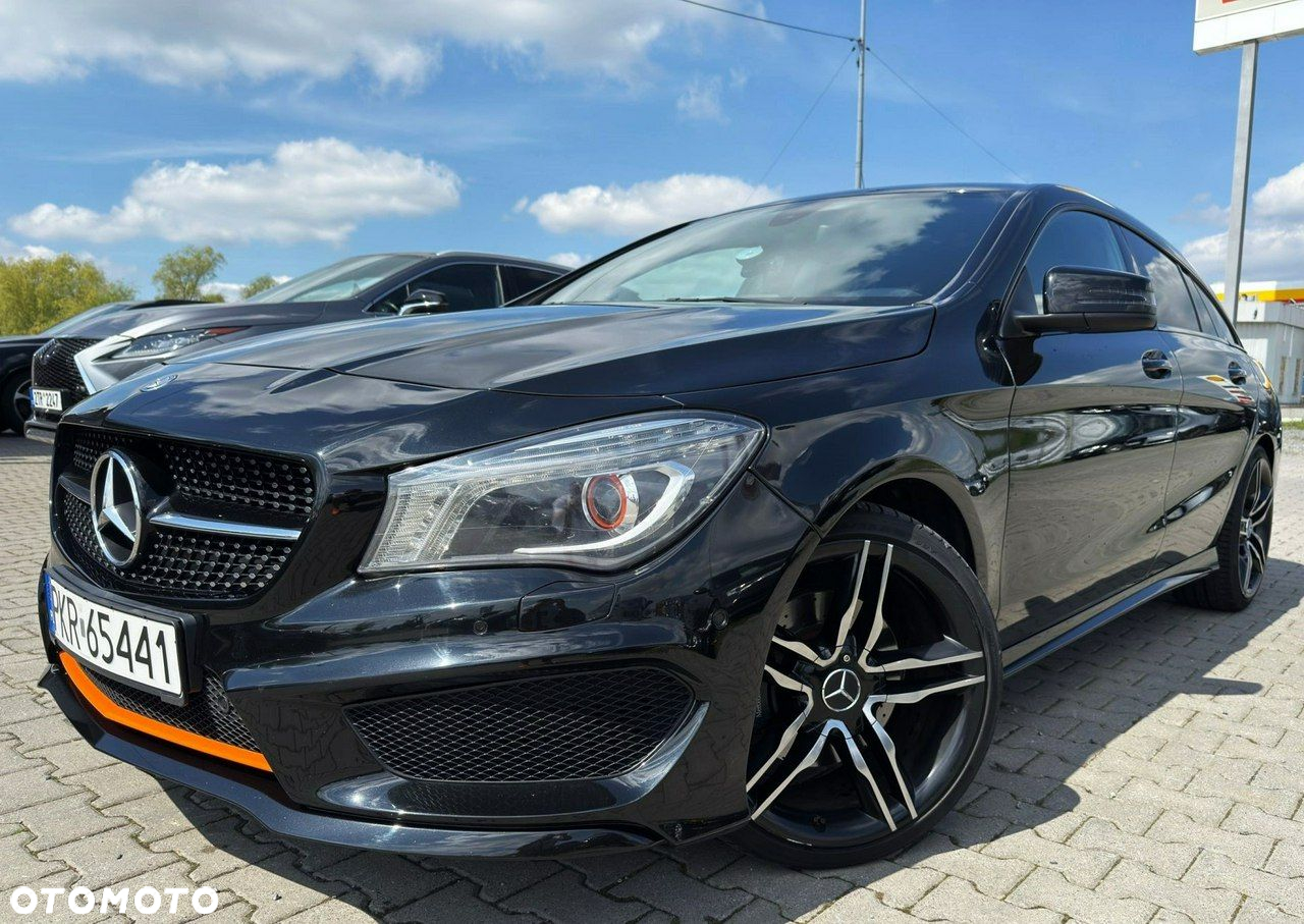 Mercedes-Benz CLA Shooting Brake 220 (CDI) d 4Matic 7G-DCT Orange Art Edition - 2