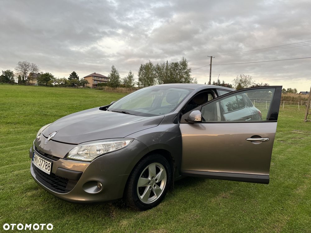 Renault Megane - 9