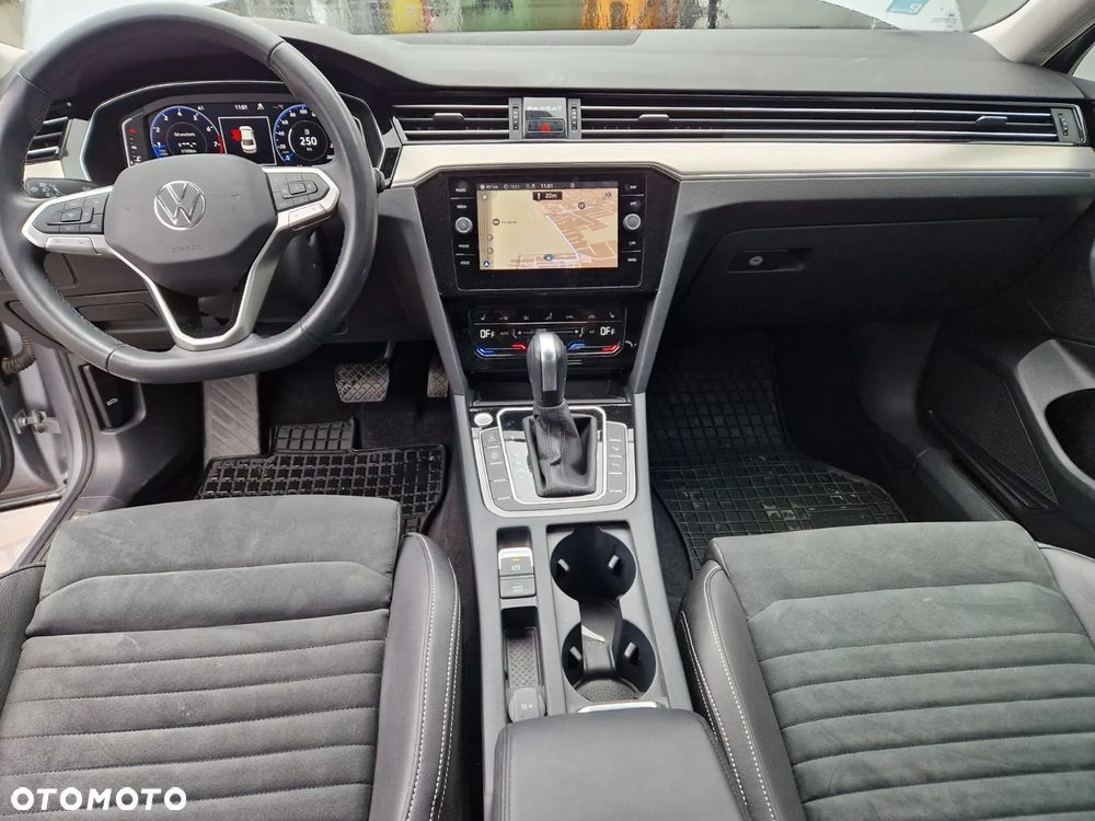 Volkswagen Passat 1.5 TSI EVO Essence DSG - 10