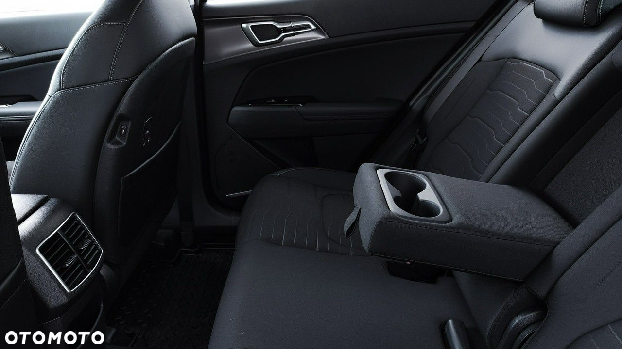 Kia Sportage - 13
