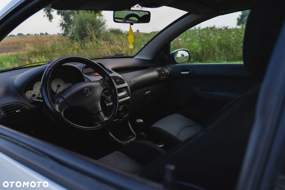 Peugeot 206 CC 1.6 Euro3 - 21