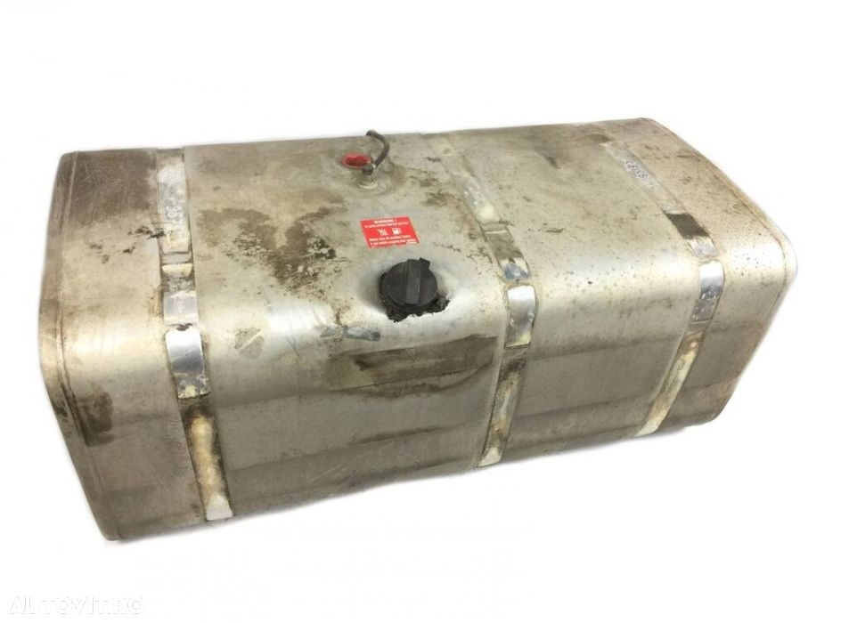 Rezervor de combustibil SCANIA Fuel Tank pentru autotractor SCANIA P G - 7