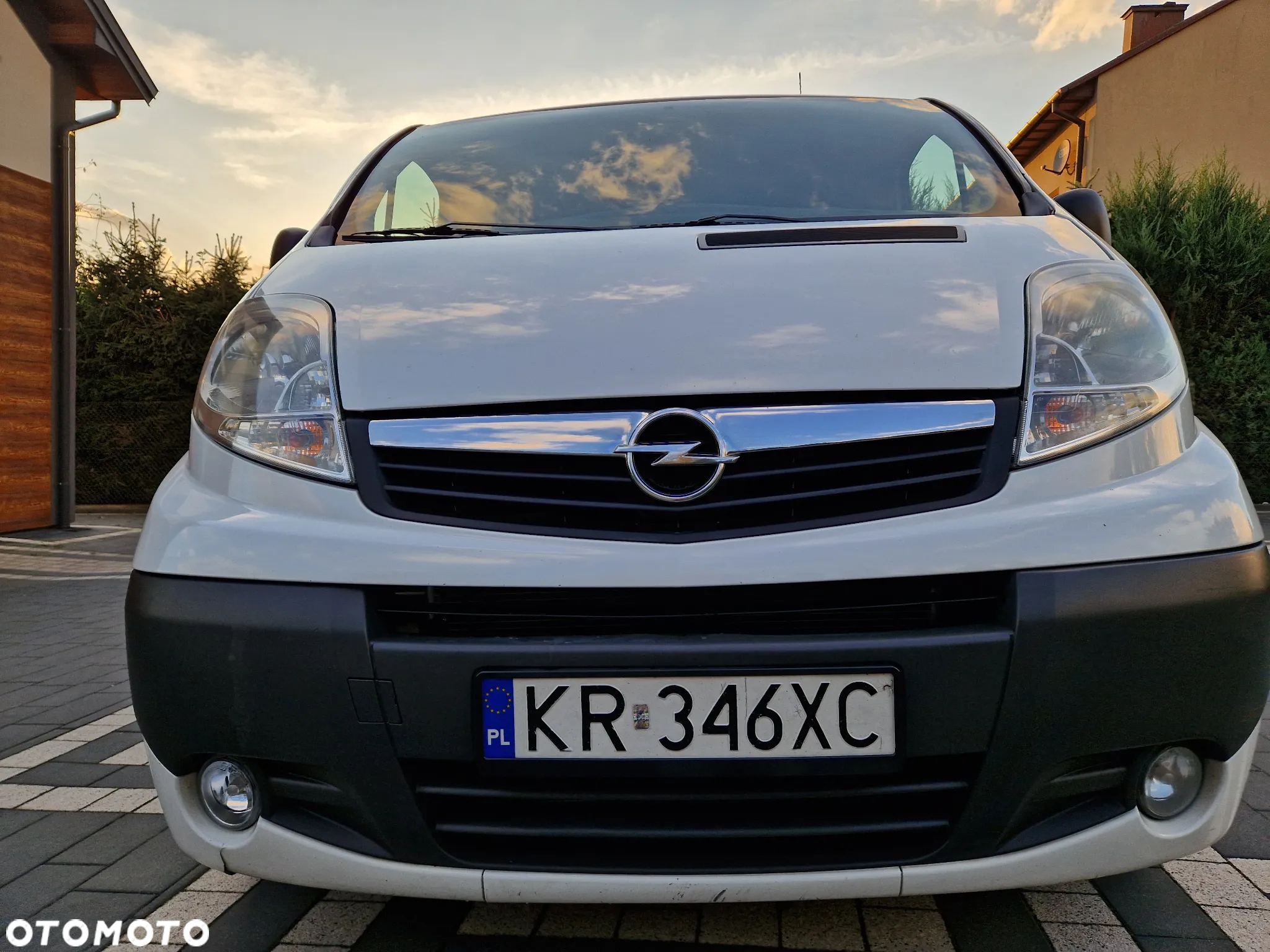 Opel Vivaro - 4