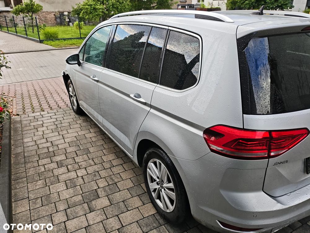 Volkswagen Touran 1.5 TSI ACT OPF Highline - 8