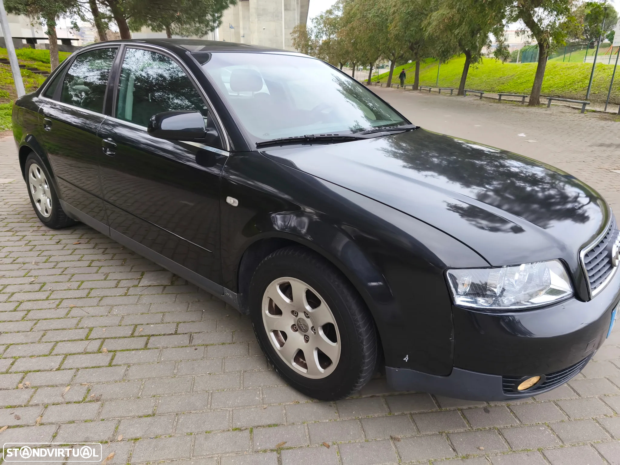 Audi A4 1.9 TDI m5 Sport - 4