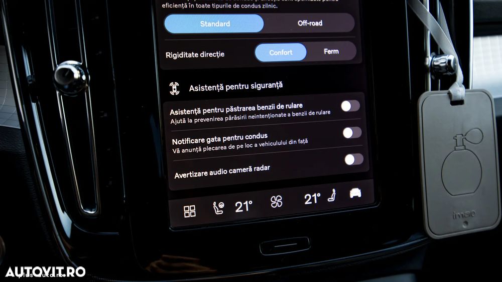 VOLVO XC40 2023 — imagine 21