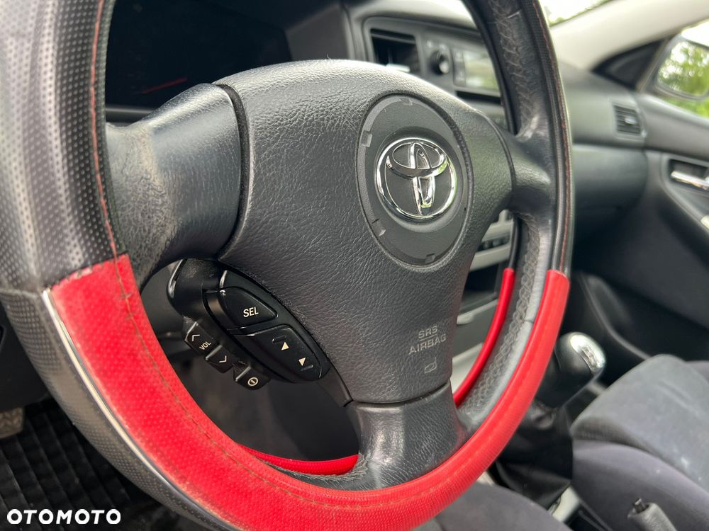 Toyota Corolla - 24