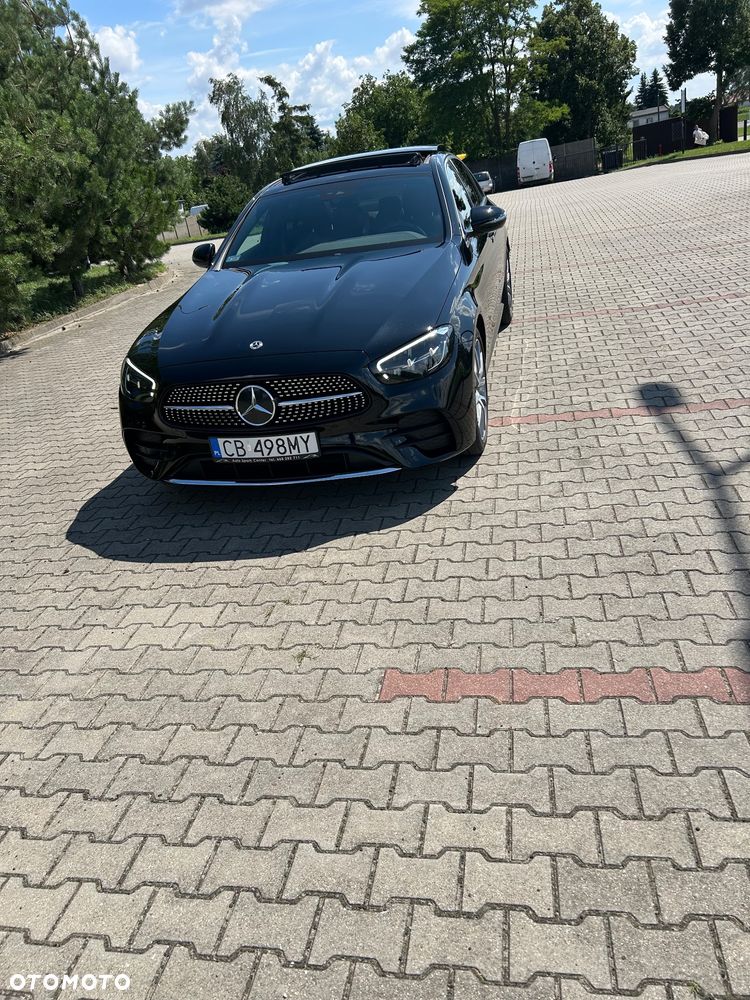 Mercedes-Benz Klasa E 200 4-Matic AMG - 22