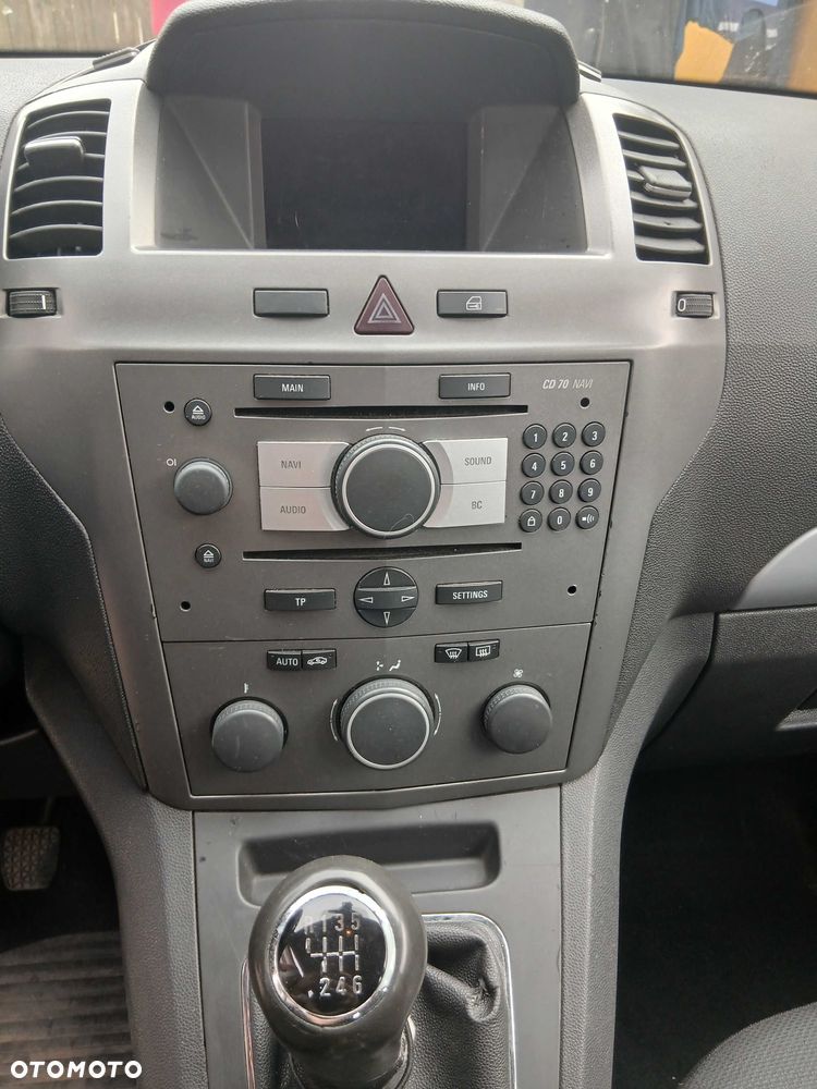 Opel Zafira - 5